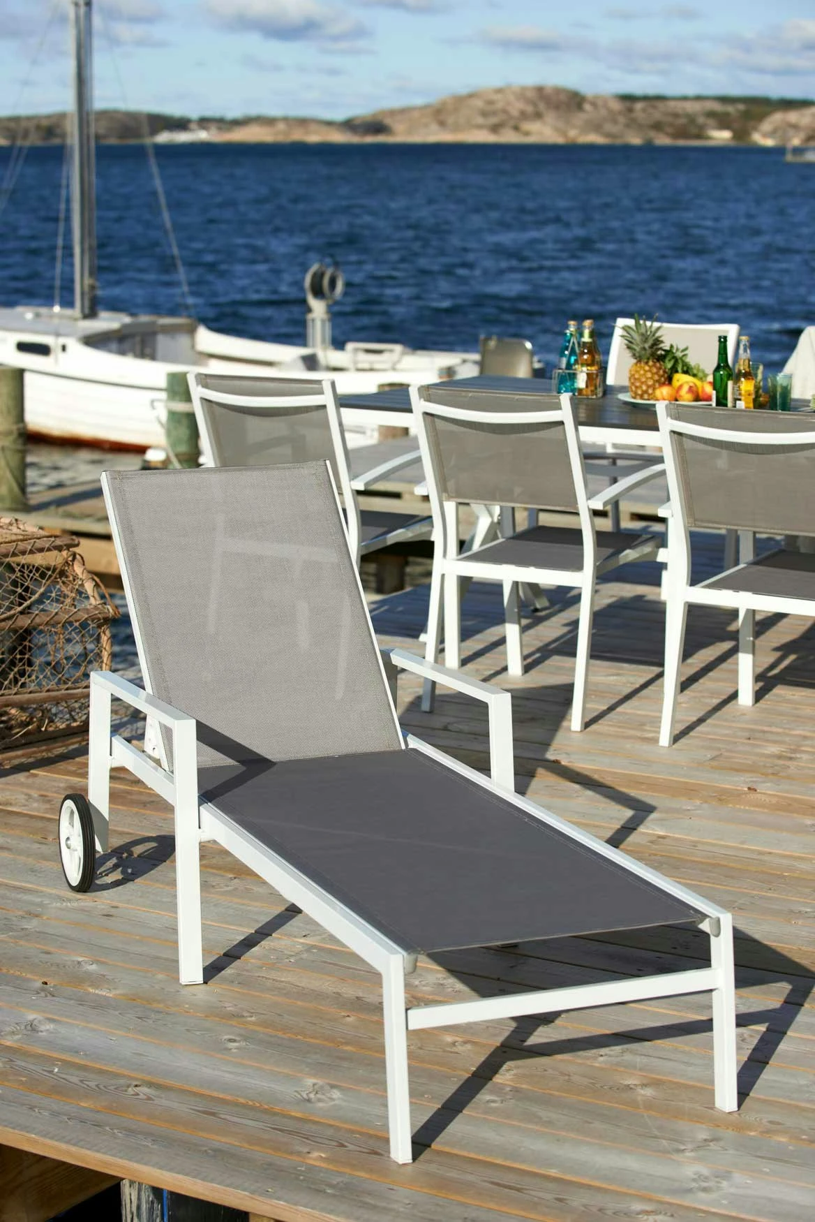 Brafab Leone Sunbed Aluminium , White / Grey 4 Brafab Leone Sunbed Aluminium , White / Grey - Image 2