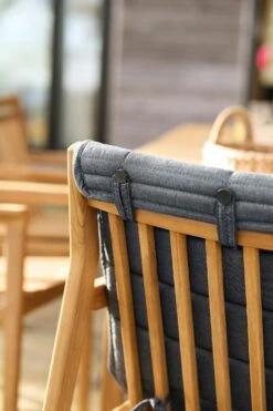 M14 Cushion Anthracite, For M1 Sammen Chair 9 M14 Cushion Anthracite, For M1 Sammen Chair -Hay Store fdb mbler m14 cushion cushion anthracite 10