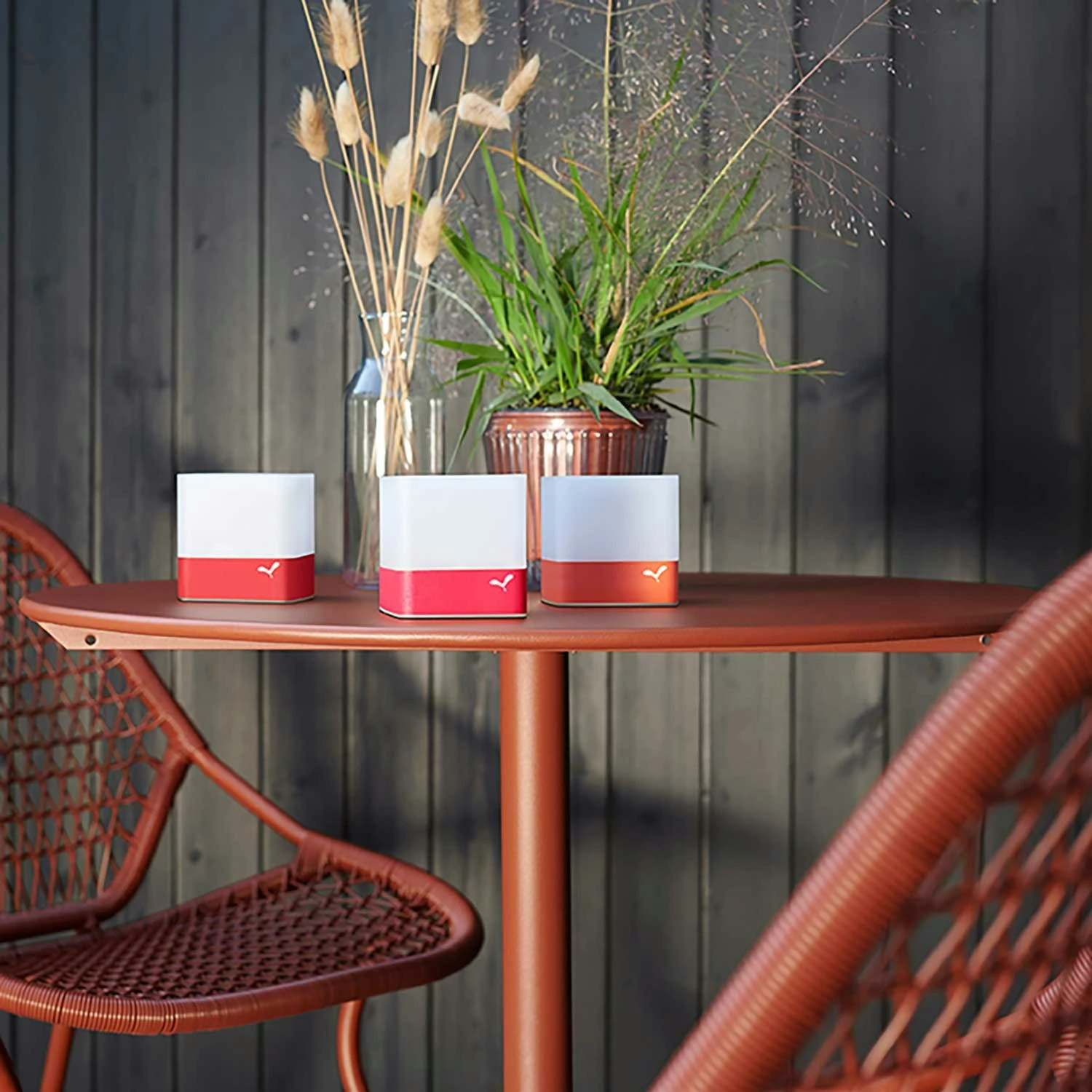 Cuub Tealight Holder 3 Pcs, Red 4 Cuub Tealight Holder 3 Pcs, Red - Image 2