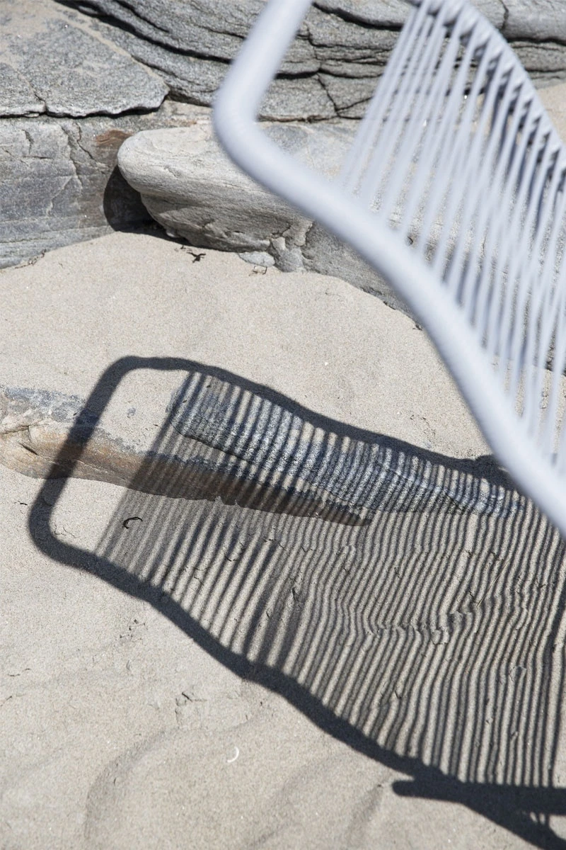 FIAM Spaghetti Sunbed, Matte Grey 6 FIAM Spaghetti Sunbed, Matte Grey - Image 4