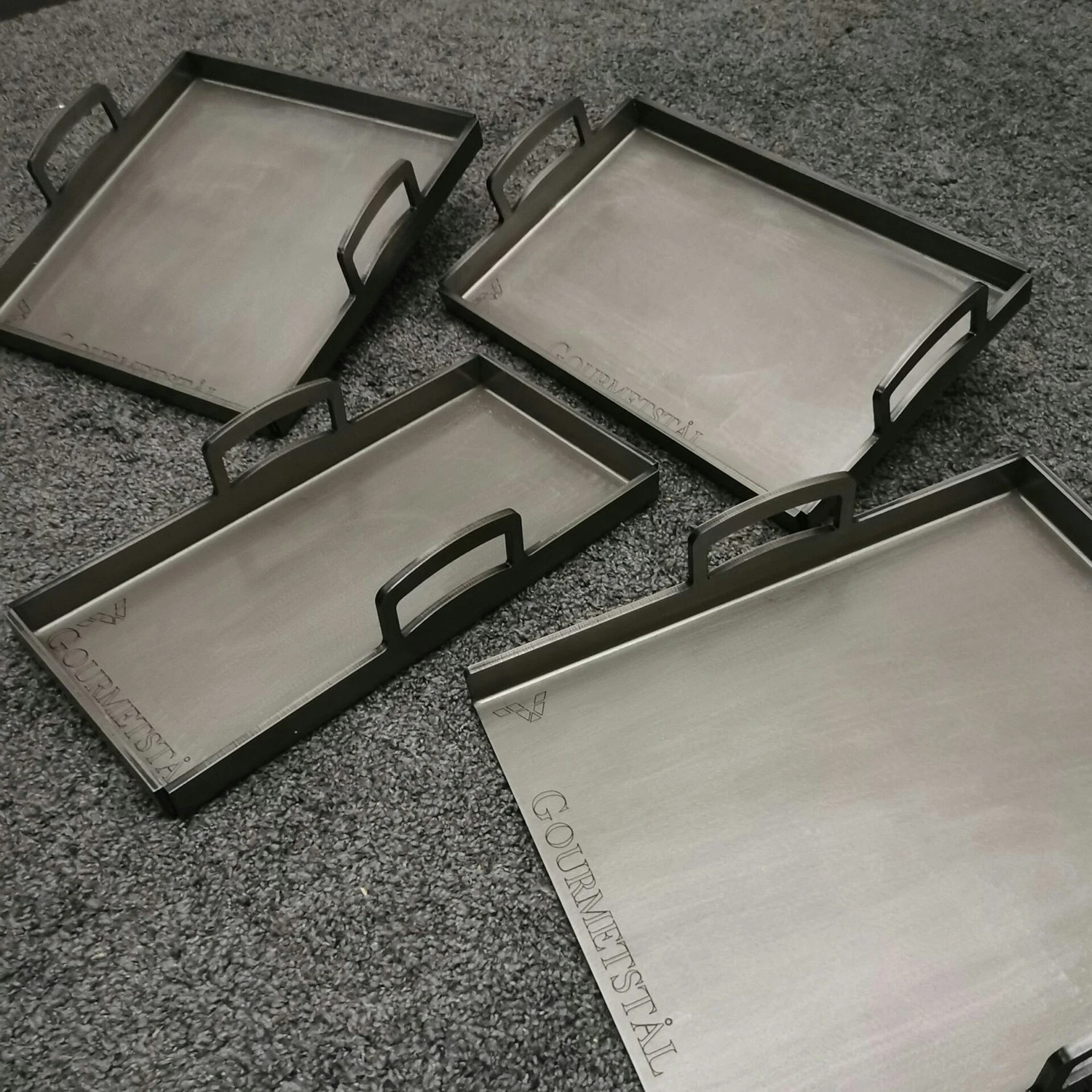 Steel Griddle With Handles, 32x32 Cm 6 Steel Griddle With Handles, 32x32 Cm - Image 4