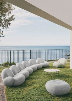 Gubi TS Outdoor Coffee Table Ø80x35 Cm, Black/White Travertine -Hay Store gubi ts outdoor coffee table 80 black white travertin 3