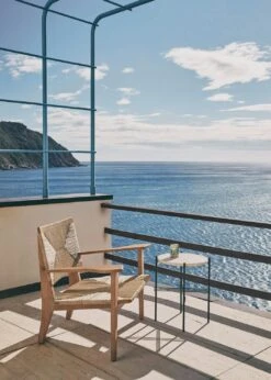 Gubi TS Outdoor Side Table Ø40x51 Cm, Black/White Travertine -Hay Store gubi ts outdoor side table 40 black white travertine 3