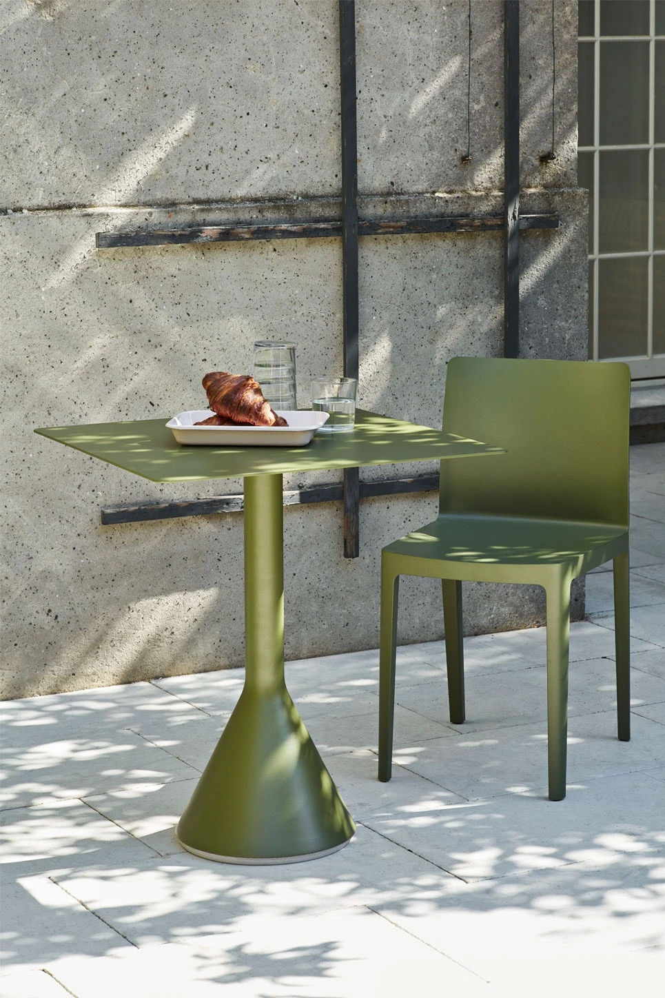 Hay Palissade Cone Table 65x65 Cm, Olive 6 Hay Palissade Cone Table 65x65 Cm, Olive - Image 4