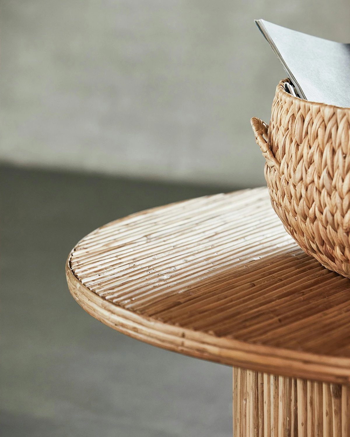 House Doctor Gro Coffee Table Ø90 Cm, Nature 8 House Doctor Gro Coffee Table Ø90 Cm, Nature - Image 6