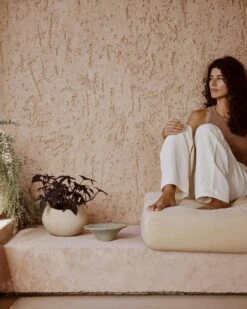 Menu Plantas Planter Ivory, 17 Cm 11 Menu Plantas Planter Ivory, 17 Cm -Hay Store menu plantas planter h 17 ivory 11