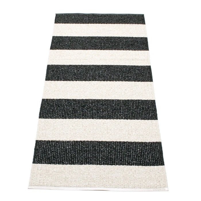 Bob Rug 70x280 Cm, Black/Vanilla 3 Bob Rug 70x280 Cm, Black/Vanilla