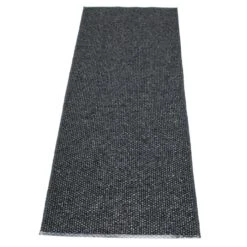 Svea Rug Black Metallic/Black, 70x160 Cm