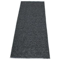Svea Rug Black Metallic/Black, 70x90 Cm