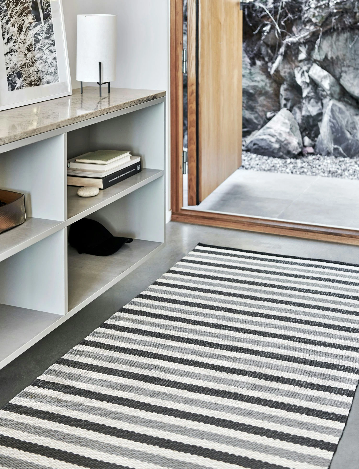 Teo Rug Warm Grey / Charcoal / Vanilla, 180x260 Cm 4 Teo Rug Warm Grey / Charcoal / Vanilla, 180x260 Cm - Image 2