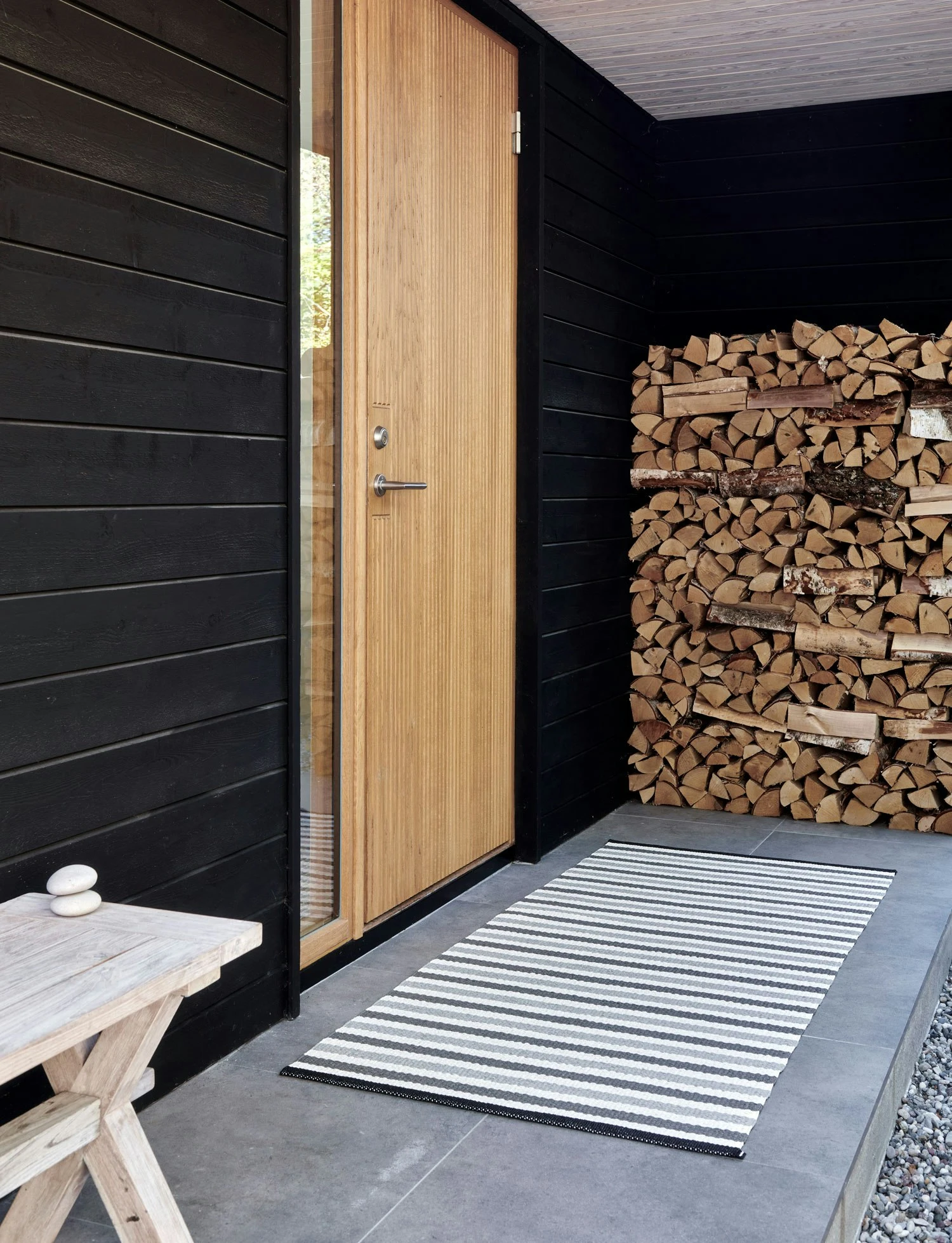 Teo Rug Warm Grey / Charcoal / Vanilla, 180x260 Cm 5 Teo Rug Warm Grey / Charcoal / Vanilla, 180x260 Cm - Image 3