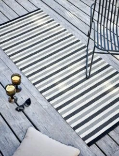 Teo Rug Warm Grey / Charcoal / Vanilla, 70x240 Cm 9 Teo Rug Warm Grey / Charcoal / Vanilla, 70x240 Cm -Hay Store pappelina teo rug warm grey charcoal vanilla 2 2