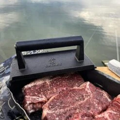 Satake Outdoor Meat Press, Cast Iron -Hay Store satake outdoor meat press cast iron 3