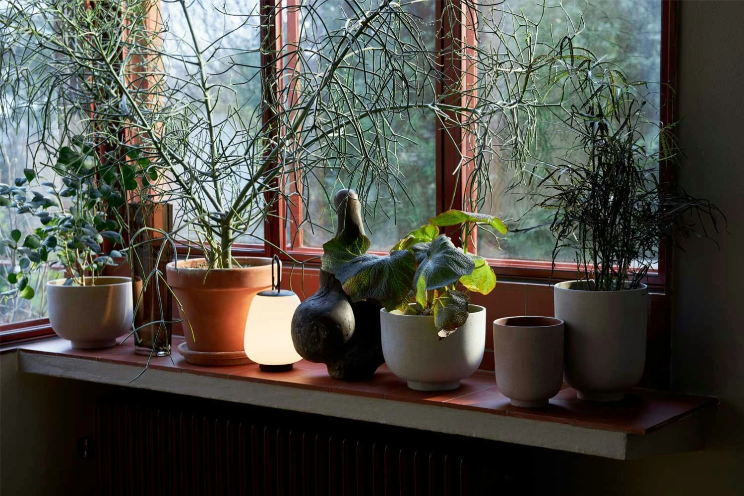 &Tradition Collect SC71 Planter Ø24x18 Cm, Ochre 5 &Tradition Collect SC71 Planter Ø24x18 Cm, Ochre - Image 3